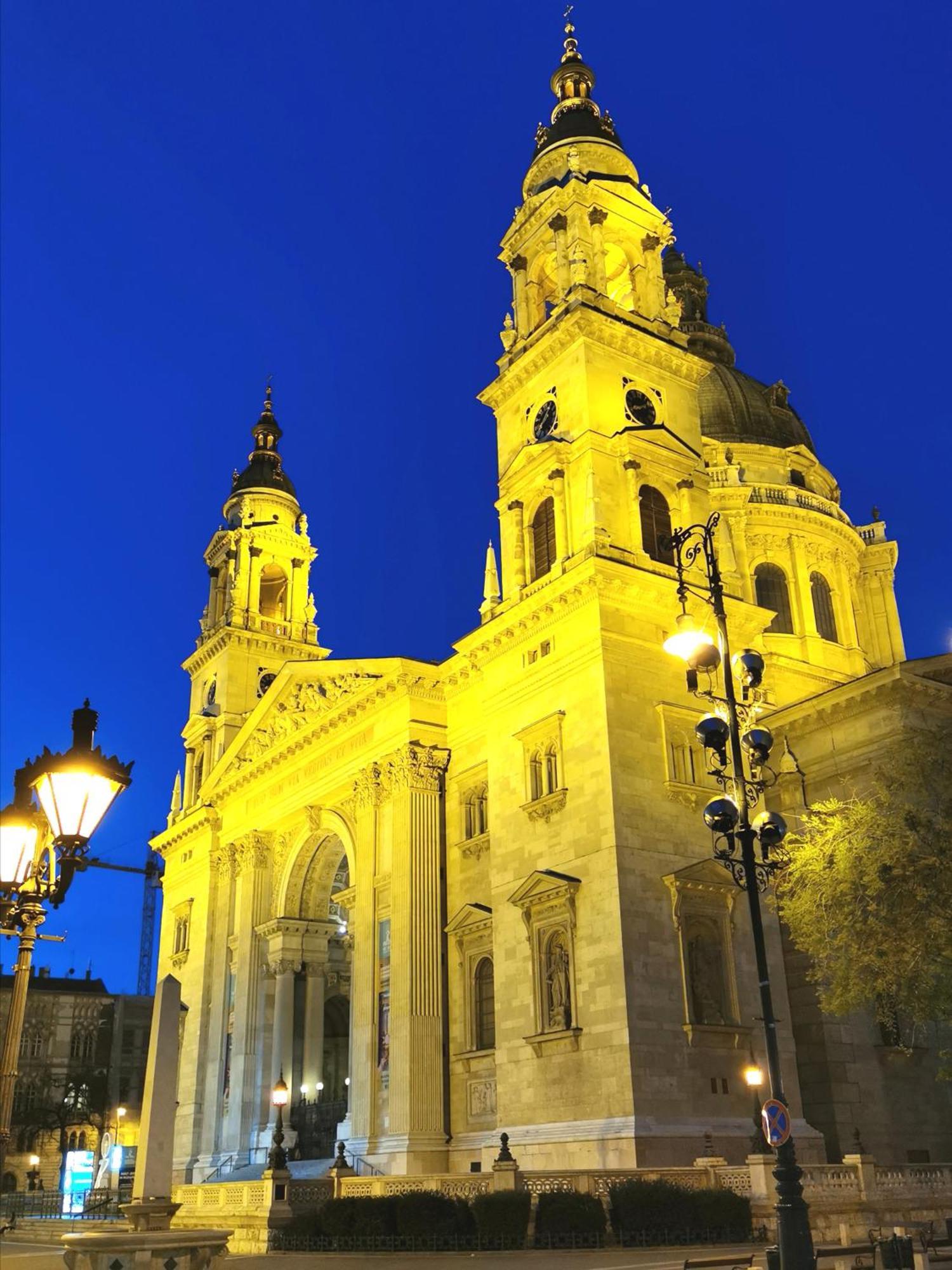 Downtown Next To The Basilica Apartment Budapest